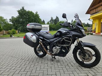 SUZUKI V-STROM DL 650 - 7