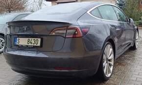 Tesla Model 3 Performance B&White 4x4 75 kWh 142 tkm +DPH - 7