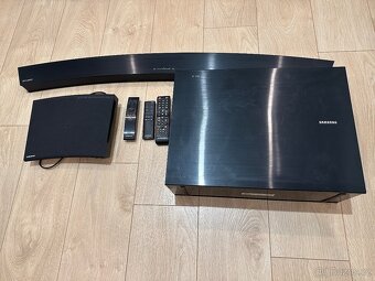 Televize Samsung, soundbar, subwoofer a blu-ray - 7