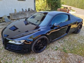 Audi R8 4.2 FSI V8 quattro - 7