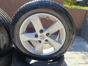 Nissan JUKE - ALU kola 5X114.3 - 16" 205/60/16 - 7