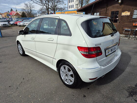 Mercedes-Benz Třídy B, 2.0 I 100KW,POLOKŮŽE,12/2009 - 7