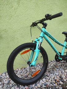 Značkové dětské kolo SPECIALIZED 20" (tyrkysová) - 7