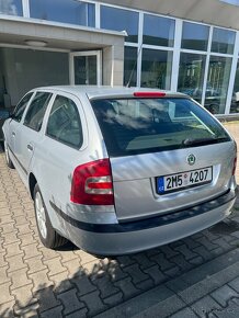 Škoda Octavia II Combi 1,6 MPi - 7