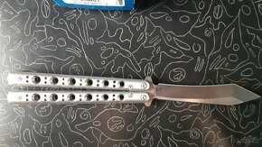 BENCHMADE 67 balisong - 7