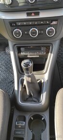 VW Sharan, 2.0 TDi,103 kW, r.v. 2015 - 7