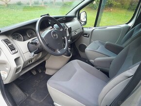 Opel Vivaro 2.5 Cdti bus 8 míst - 7