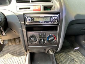 Hyundai Elantra 1.6 16V DOHC tažné klima 110tkm ČR - 7