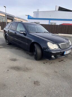 Prodám Mercedes-Benz C 220 CDI, 2004 rok - 7