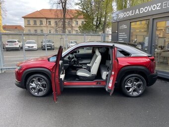 Mazda MX-30 e-Skyactiv / HUD - 7