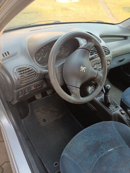 Peugeot 206, 1.1 benzín - 7