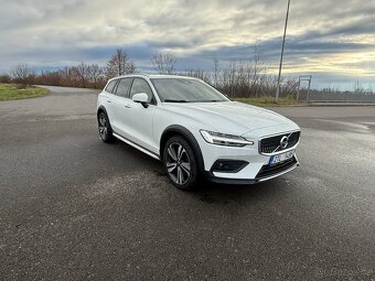 Volvo V60 Cross Country D4 AWD Polestar - 7