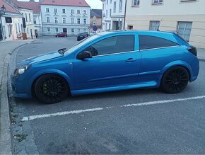 Opel Astra H OPC - 7