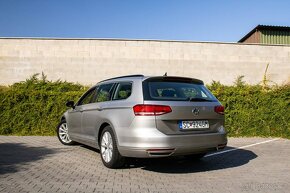 Volkswagen Passat Variant 1.6 TDI DSG - 7