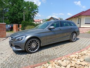 Prodám Mercedes Benz C180 kombi w205 naj.43000km - 7