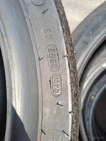 Pneumatiky Top sada Pirelli SC1 120 + 200/65-17 - 7