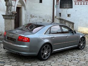 Audi s8 v10 sběratelský kousek - 7