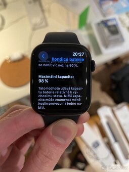 Apple Watch Series 8 45mm GPS jako nové, záruka, baterie 98% - 7