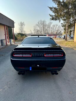 Dodge Challenger 5.7 Hemi RT Plus 2016 - 7