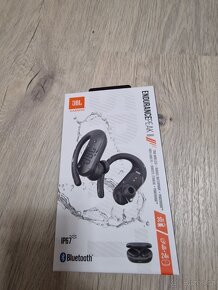 sluchátka jbl endurance peak 2 - 7