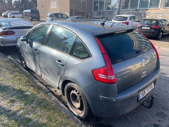 Citroen C4 2.0 HDI  100 KW  Rok 2006  Tempomat, klima - 7