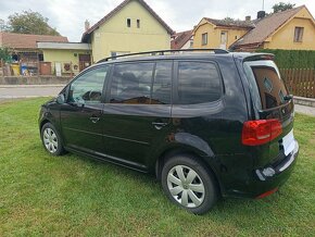 Volkswagen Touran 1.6 TDI 77Kw/124Tkm/2010 - 7