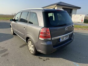 Opel Zafira B 1.9cdti 88kw 7míst +Najeto 254TKM+PůvodČR+ - 7