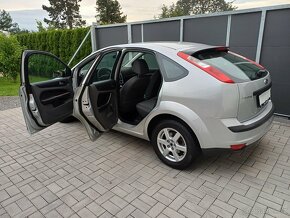 Benzínový Ford Focus 1.6 16V 74kw - 7