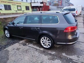 Volkswagen Passat B7 Variant Highline 2,0 TDI - 7