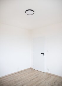 Pronájem bytu 3+1 58 m² po celkové rekonstrukci - 7