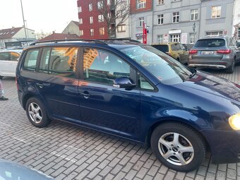 Touran 2.0 TDI AQV, 100 kW, 7 míst - 7