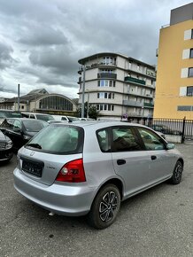 Honda Civic, 1.4i 66kW Ojeté, 2001, 225 075 km 35000 Kč Zobr - 7