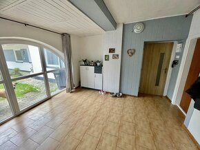 Prodej rodinného domu 218 m², pozemek 742 m² 1111 - 7