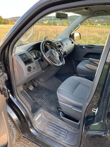 VW T5 Multivan 2,0 TDI - 7