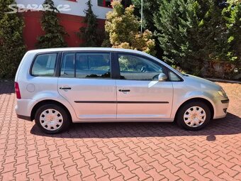 VW Touran 1.9TDI 77kW,Bez koroze,Tažné,Serviska,Výhřevy. - 7