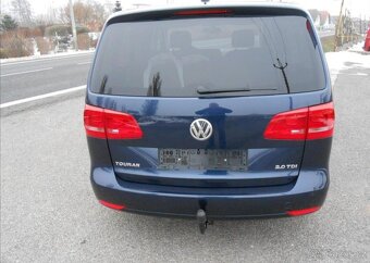 Volkswagen Touran 2,0 TDI 103 kW Serviska nafta - 7