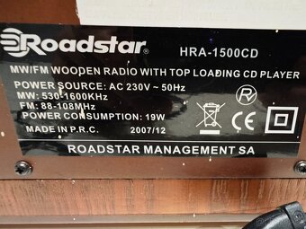 DŘEVĚNÉ RETRO RÁDIO S CD PŘEHRÁVAČEM - ROADSTAR HRA 1500CD - 7