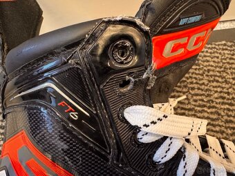 BRUSLE CCM JETSPEED FT6 VEL. 44/8,5D - 7