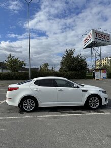 KIA Optima - 8