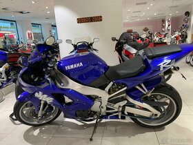 Yamaha YZF R1 -1998 první model - 8