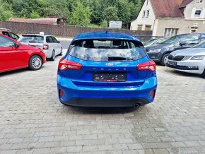 FORD FOCUS Titanium, r. v. 2020, plný servis - 8