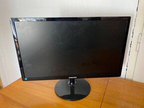 Monitor Samsung S24C350H + originální adaptér - 8