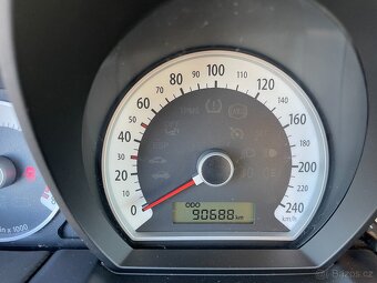 Kia Ceed 1.4i 90000km - 8