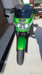 Kawasaki ZRX 1200R - 8