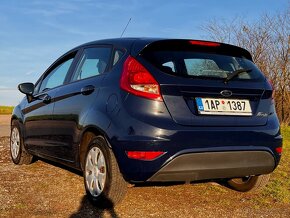 FORD FIESTA 1.25 44KW, RV.2010,KLIMA,GARÁŽOVÁNO - 8