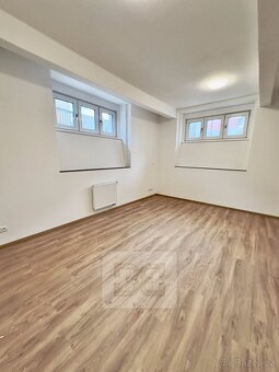 Pronájem bytu 3+1, 87 m2 - Praha - Kobylisy, ev.č. N07748 - 8