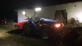 malotraktor ISEKI Geas AT 64 + čelní nakladač - 8