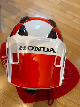 Arai Honda - 8