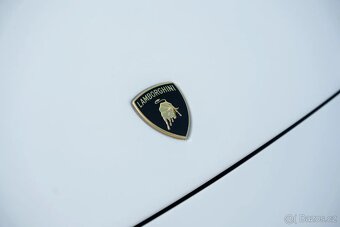 Lamborghini Murciélago LP 640 V12 - 8