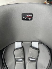 Autosedačka Britax Romer King 2 - 8